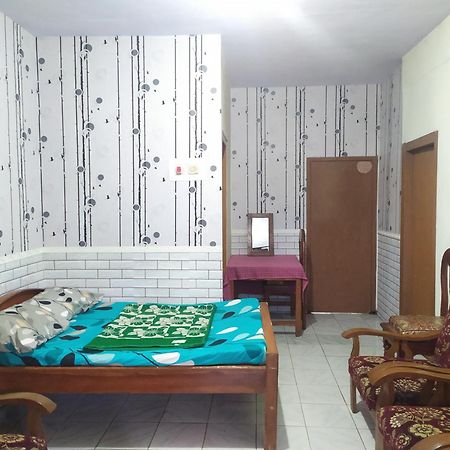 Lusman Homestay Bromo Ngadisari Екстер'єр фото