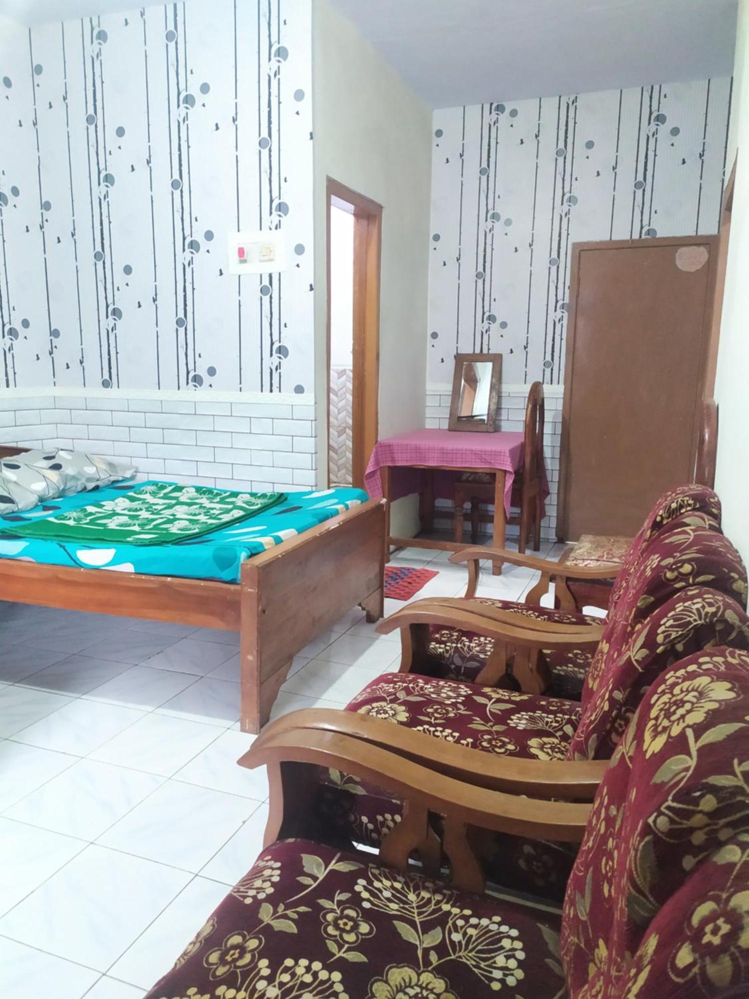 Lusman Homestay Bromo Ngadisari Екстер'єр фото